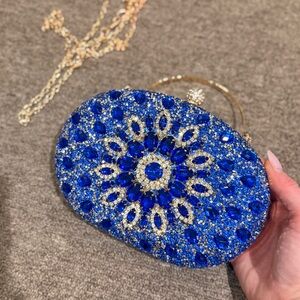 Verano Hill Blue Crystal Embellished Evening Clutch – Statement Rhinestone Bag